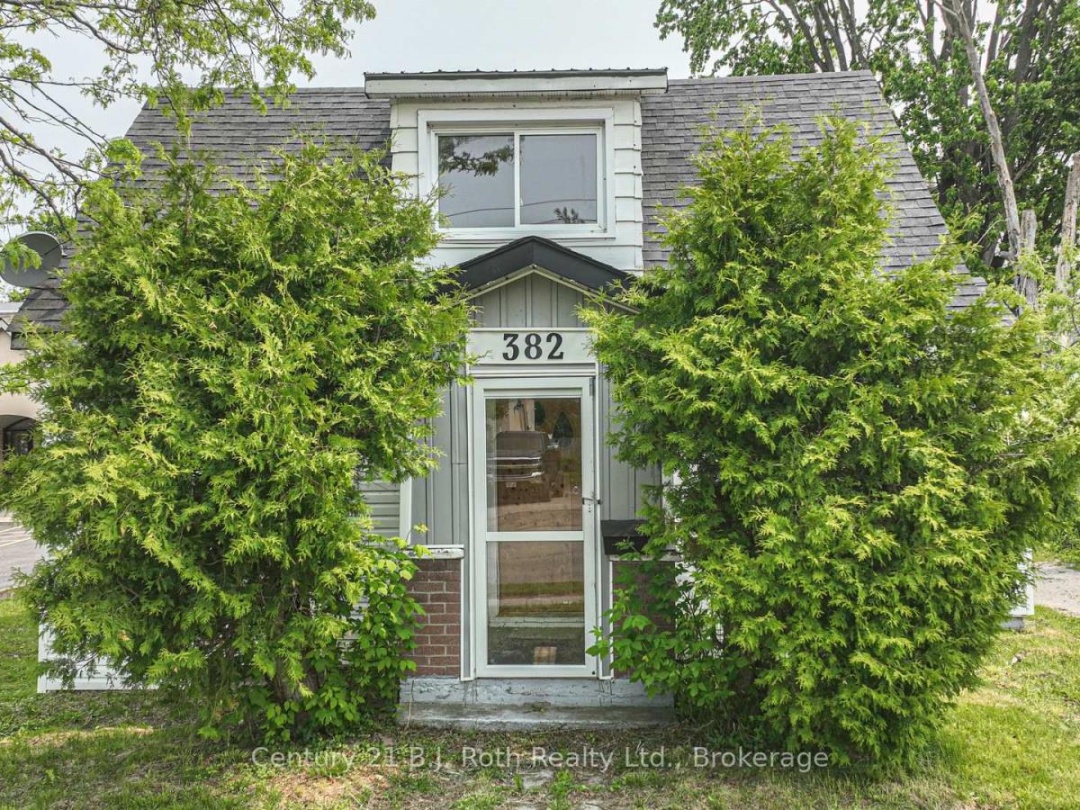 382 WEST STREET N, 