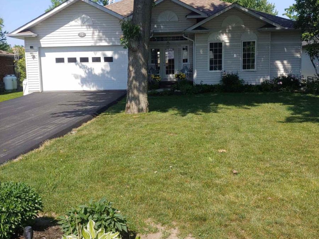 17 WILLOW CRESCENT, Lake Simcoe