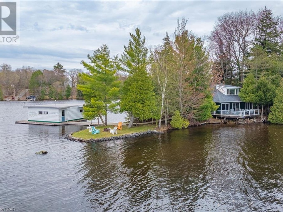 3 4 Mb Henry Island, Lake Muskoka