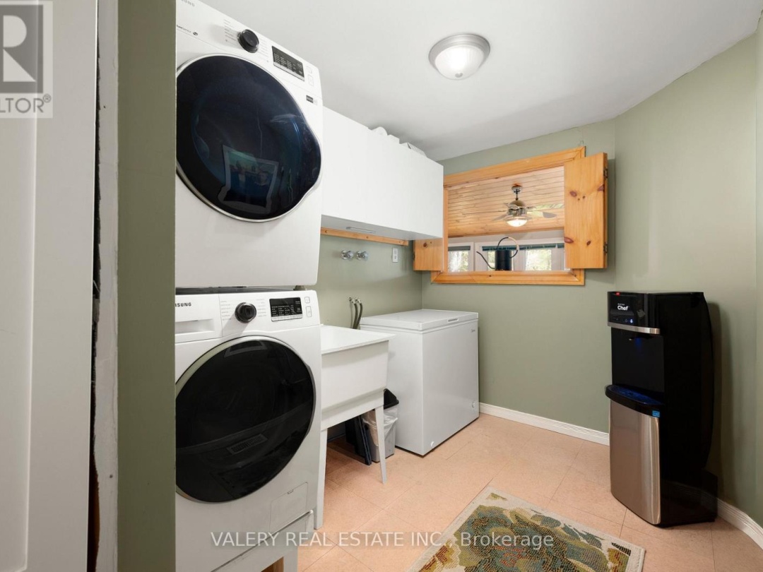 355 SOUTHAM DR DRIVE, Burnt River
