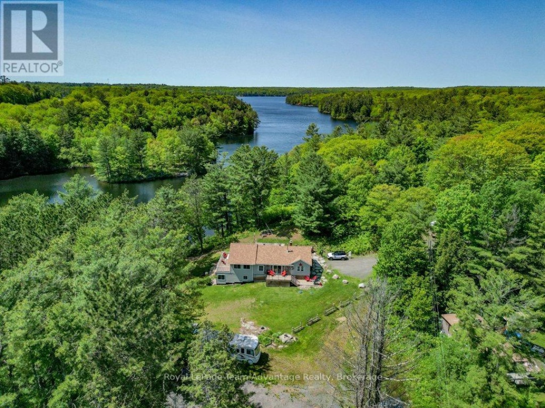 19 ALLAN CRESCENT, Horseshoe Lake