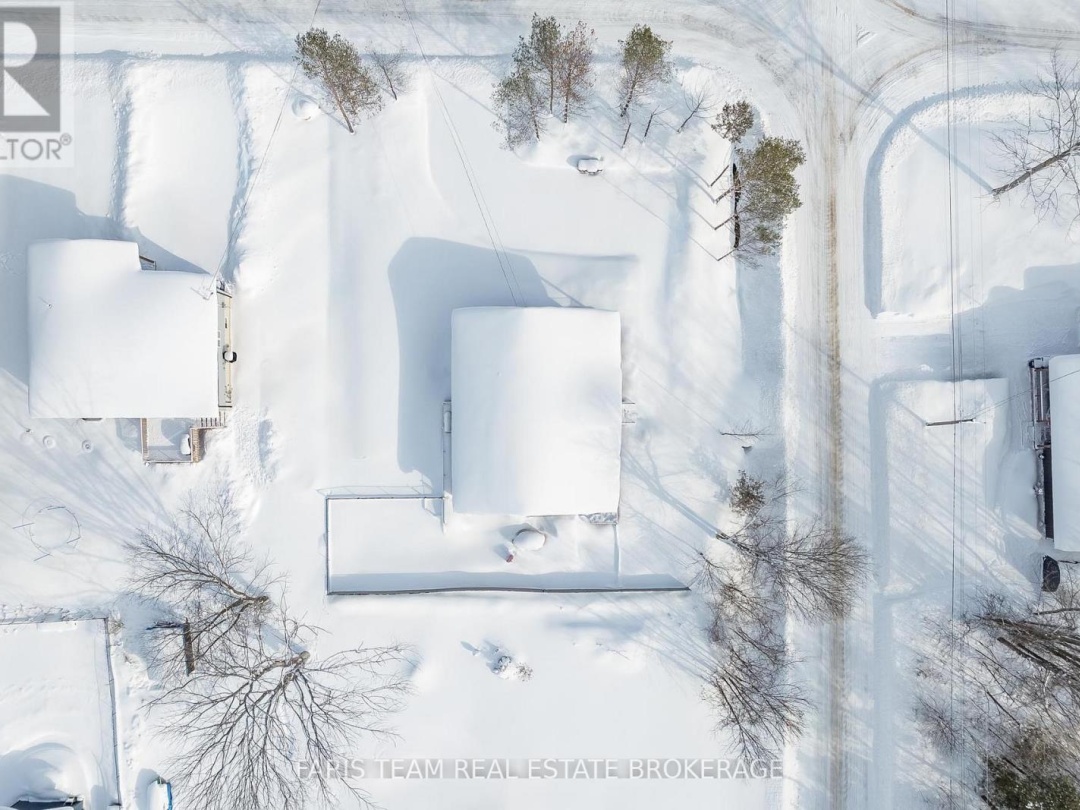 550 SECOND AVENUE, Tay (Port McNicoll)