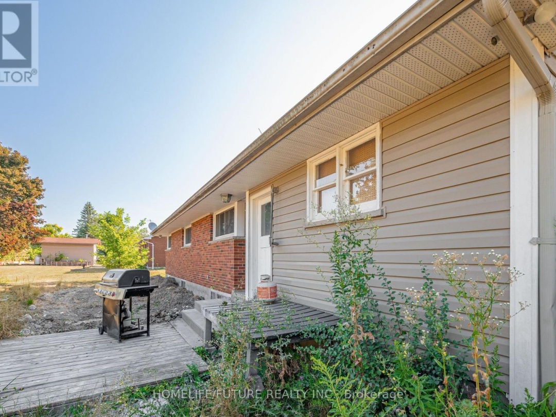 4045 HWY 35, Kawartha Lakes (Cameron)