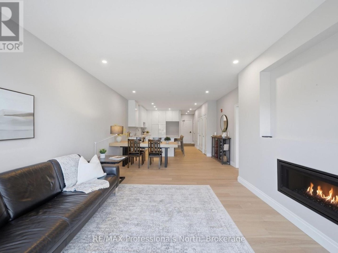 303 - 32 BRUNEL ROAD, Muskoka River