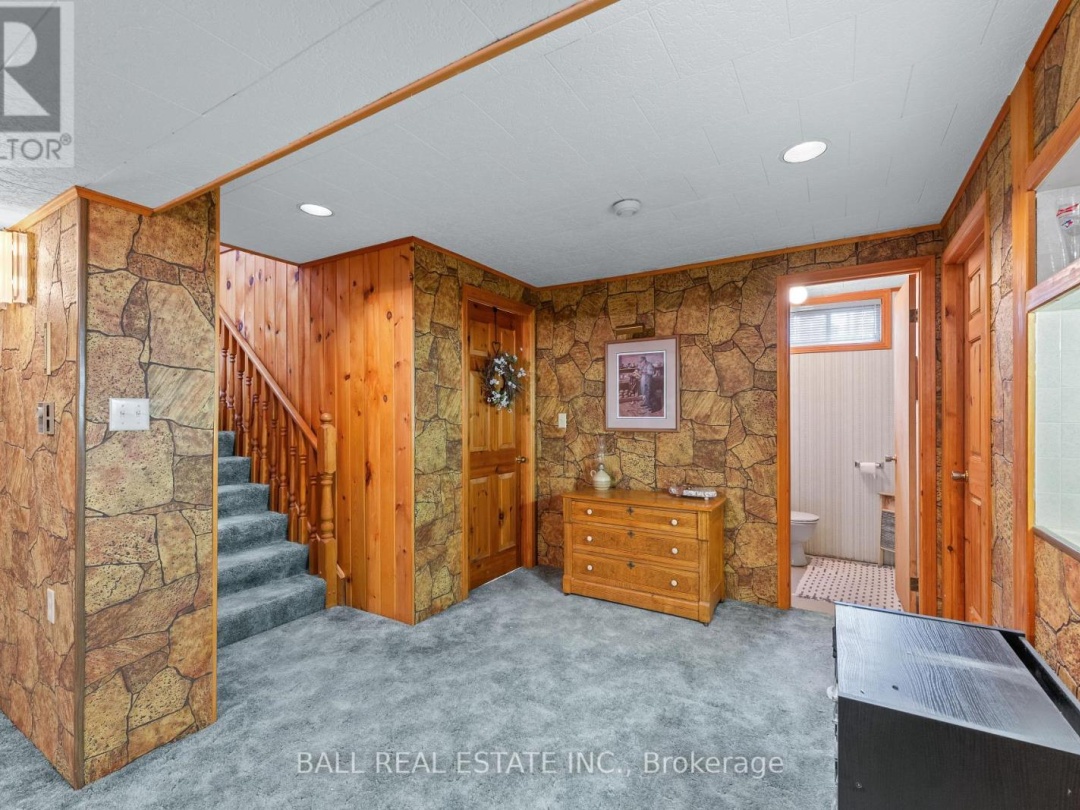 48 STANLEY DRIVE, Kawartha Lakes (Fenelon Falls)