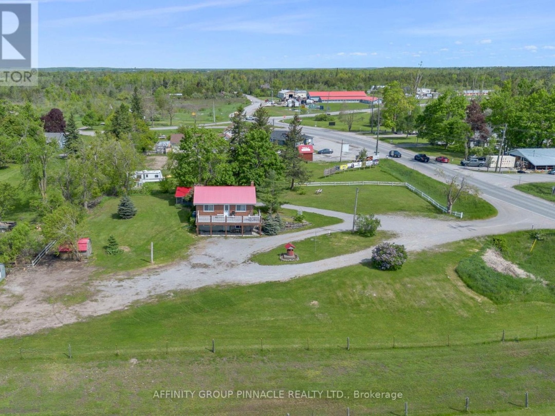 572 COUNTY RD 8 ROAD, Kawartha Lakes (Verulam)