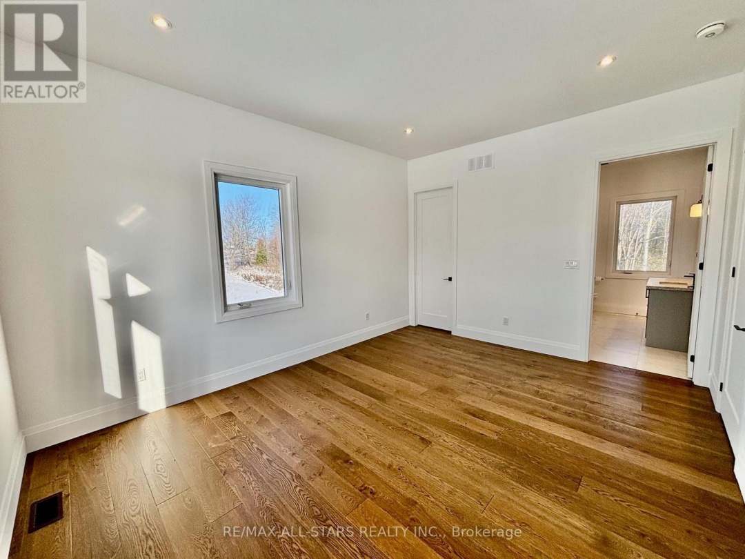 24145 17TH SIDE ROAD, 