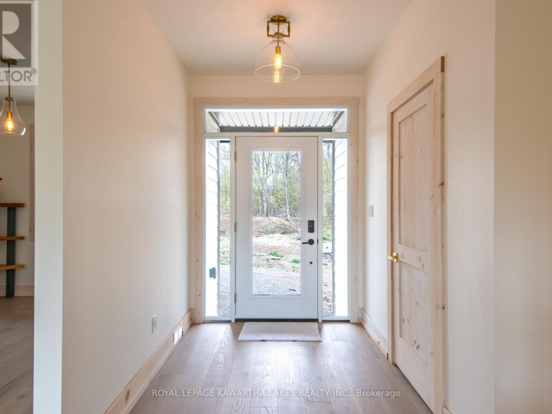 104 MOON LINE ROAD N, 