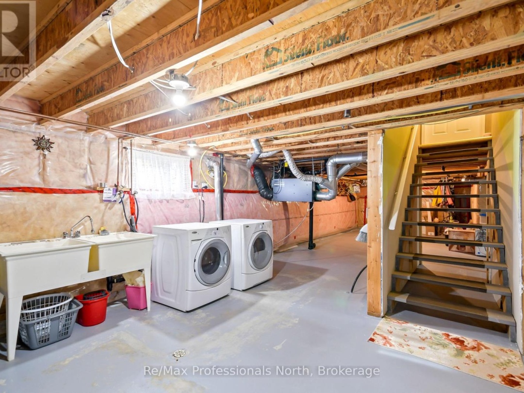 102 PINERIDGE GATE, Gravenhurst (Muskoka (S))