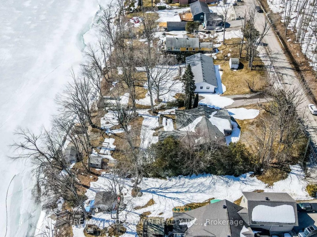 961 WOODLAND DRIVE, Lake Simcoe