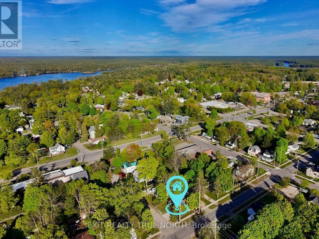 211 BISHOP STREET, Gravenhurst (Muskoka (S))