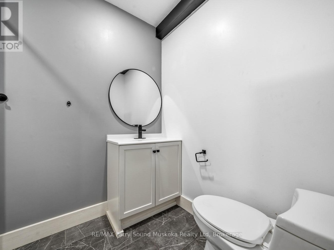 55 A CASCADE STREET E, Parry Sound