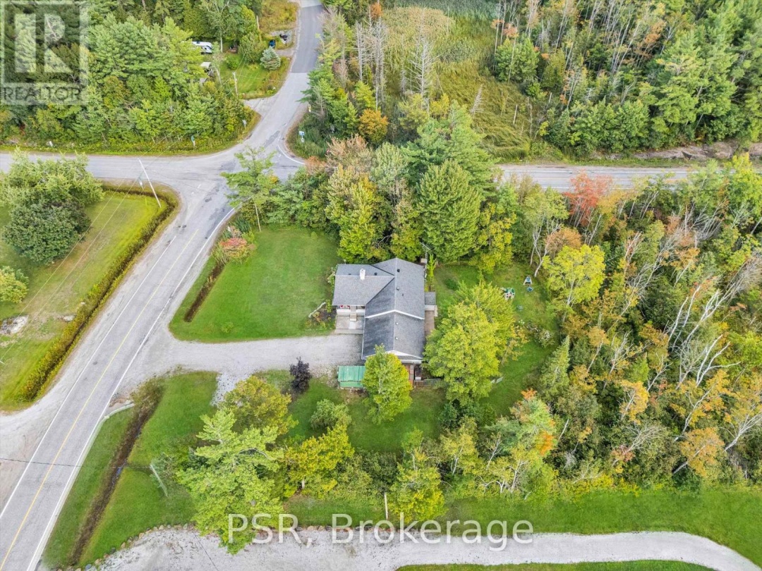 1016 KAHSHE LAKE ROAD S, 