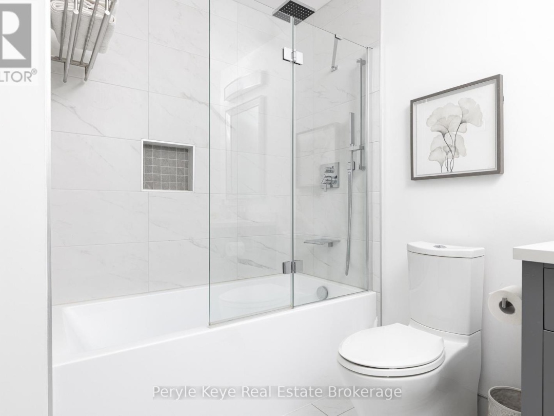 86 CLAREN CRESCENT, Lake Vernon
