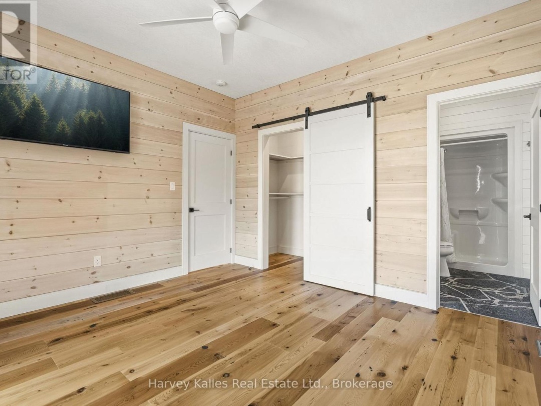 41 SUNSET COVE ROAD, Blackwater Lake