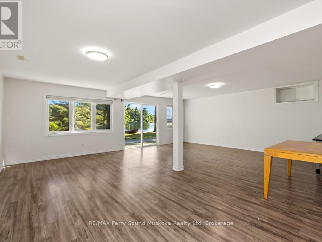 149 WILLIAM STREET, Seguin River
