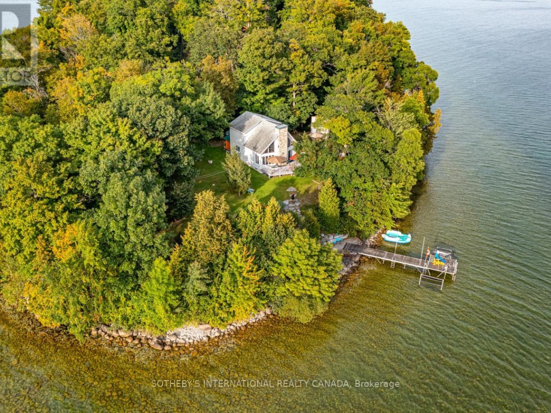 1 & 2 IVY LANE, Lake Simcoe