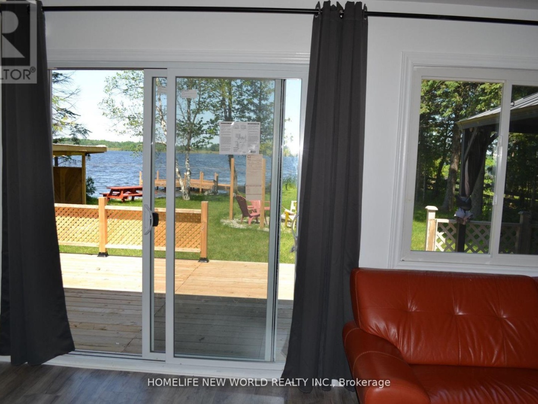1391 PORTAGE ROAD, Mitchell Lake