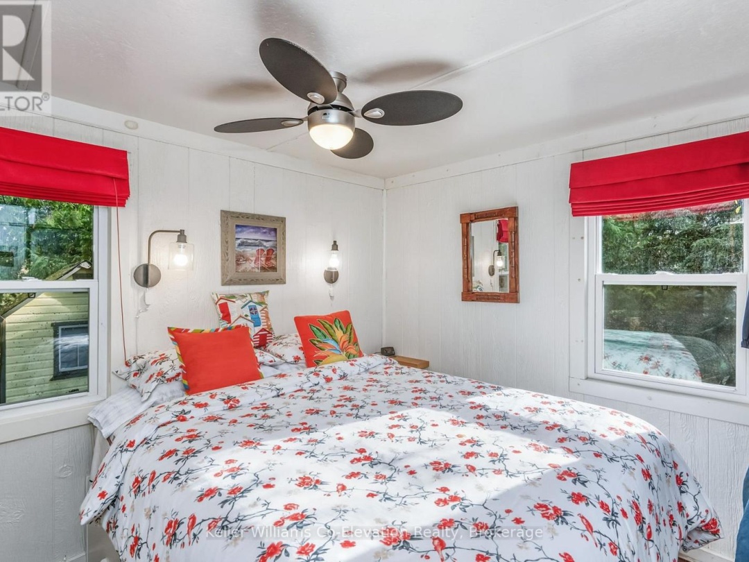 33 GLOUCESTER GROVE, 