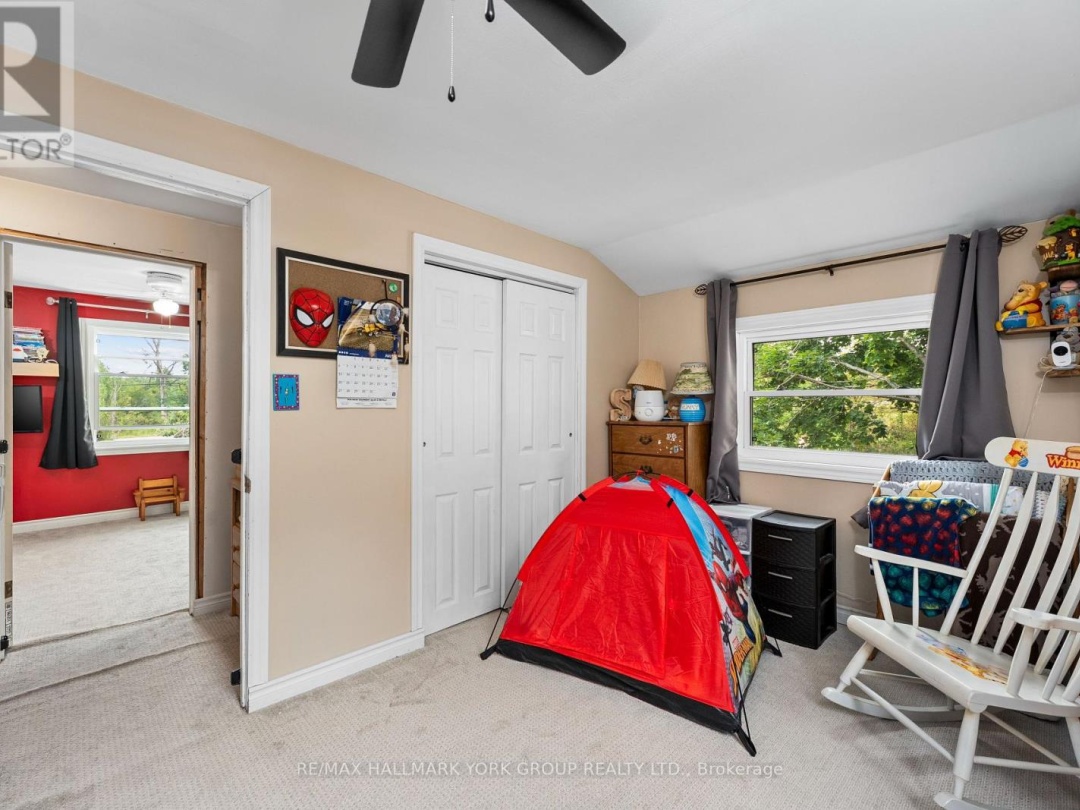 6 MITCHELLVIEW ROAD, Mitchell Lake