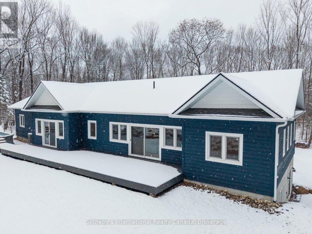 2435 RAVENSCLIFFE ROAD, Huntsville (Stisted)