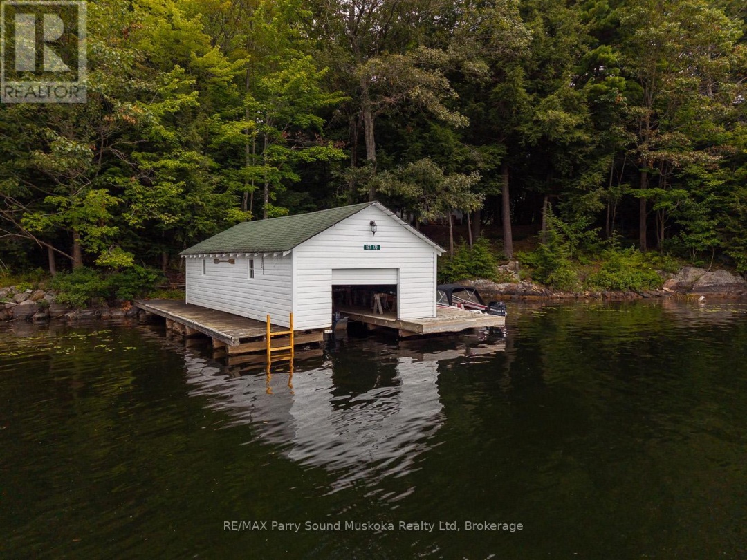 897 172 WA HORSESHOE LAKE, Horseshoe Lake