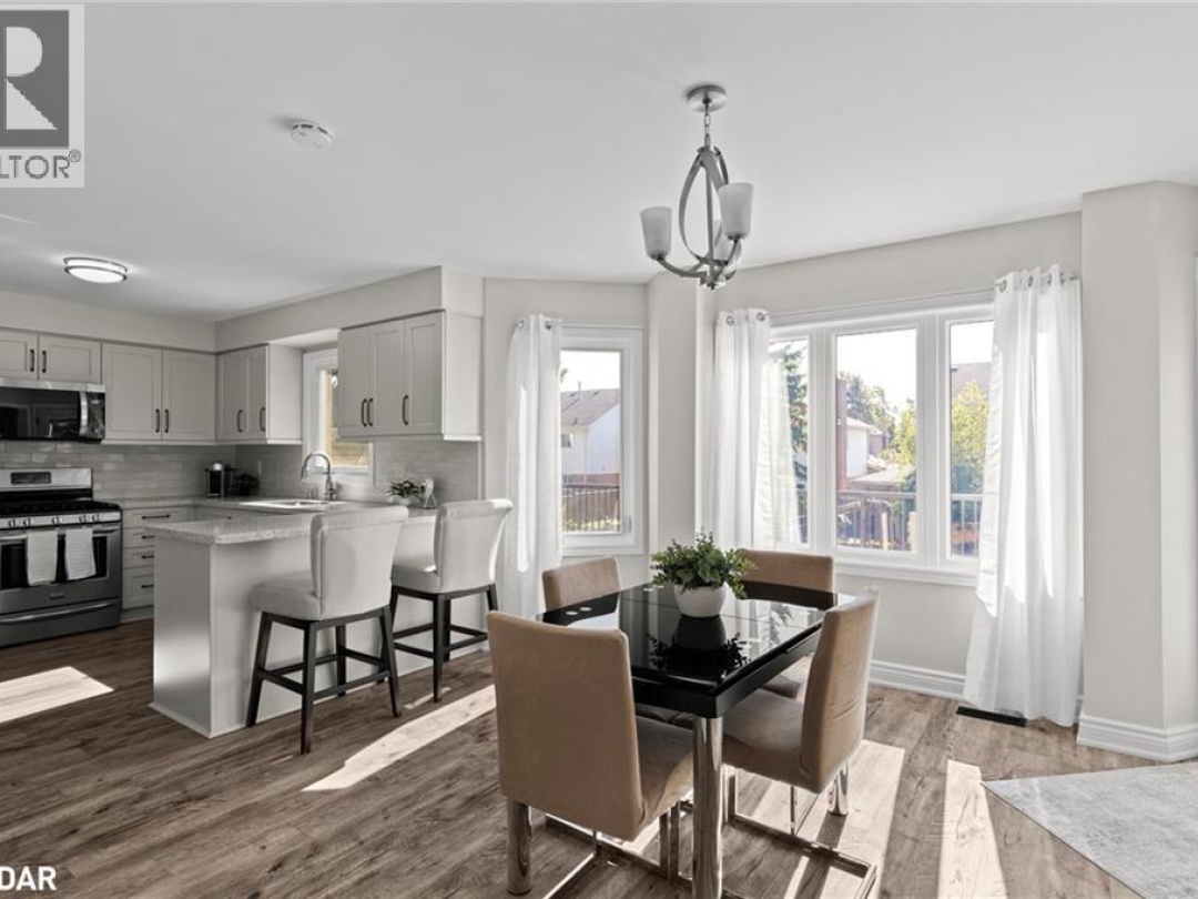21 BRANDON Crescent, 
