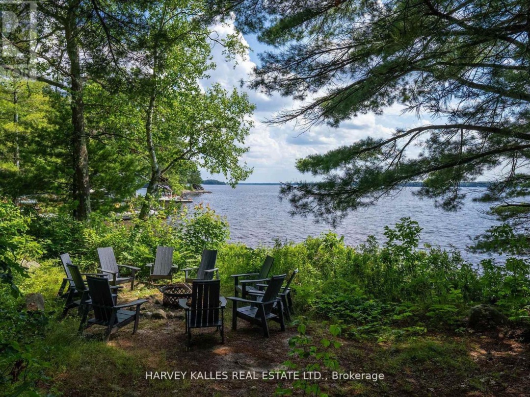 UNIT 2 - 2045 MUSKOKA RD 118W, 