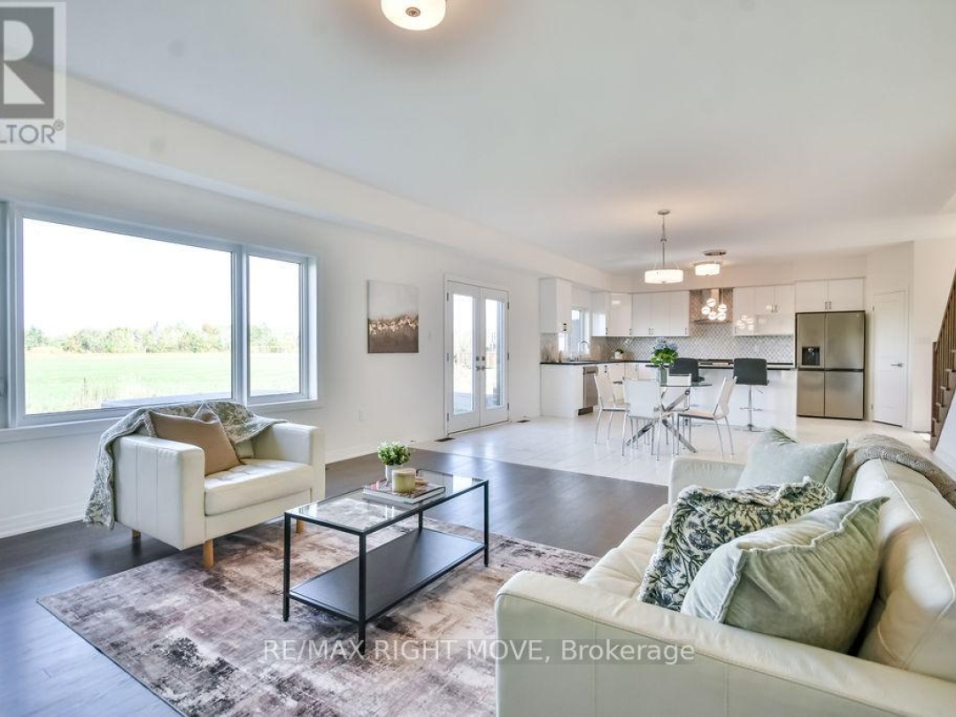 3721 QUAYSIDE DRIVE, Severn (West Shore)