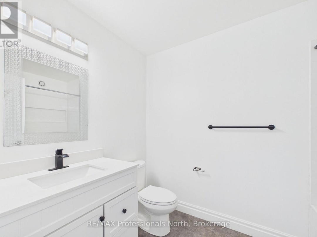 1196 RAVENSCLIFFE ROAD, Huntsville (Chaffey)
