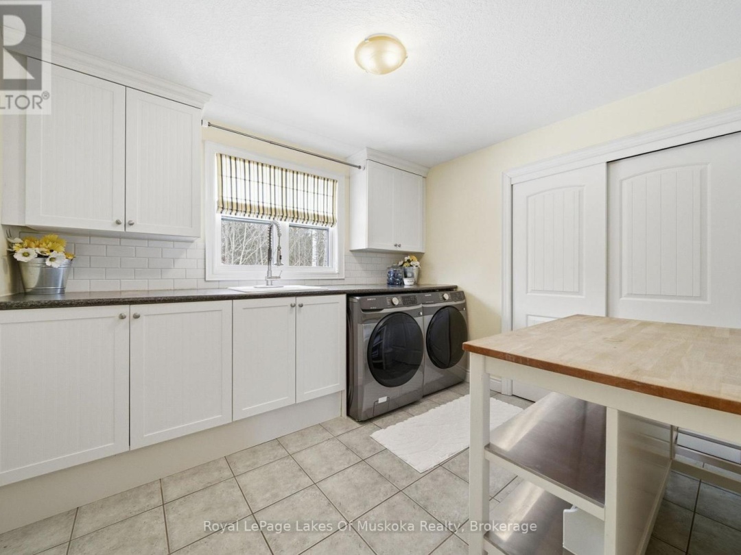 2029 ELANA DRIVE, Severn (Bass Lake)