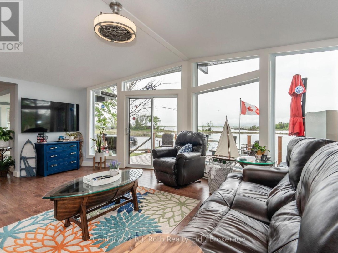 24 WILCOX ROAD, Georgian Bay
