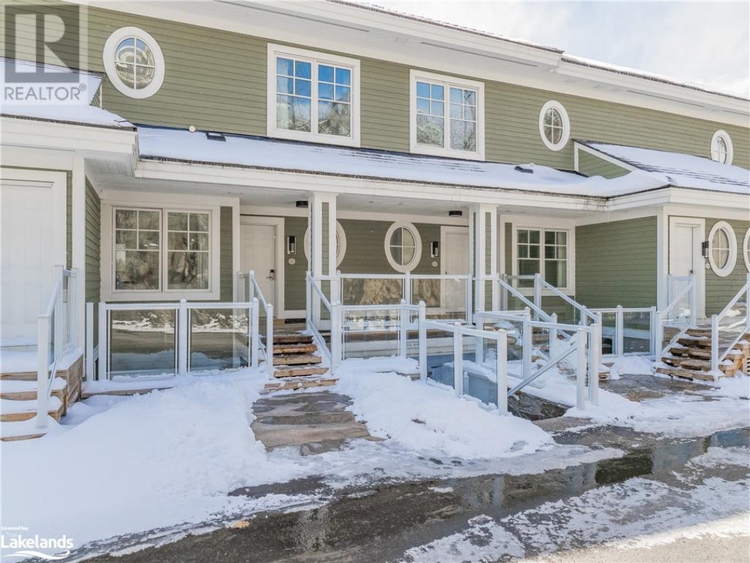 1869 Muskoka 118 Highway W Unit# Btv W 204, Lake Muskoka