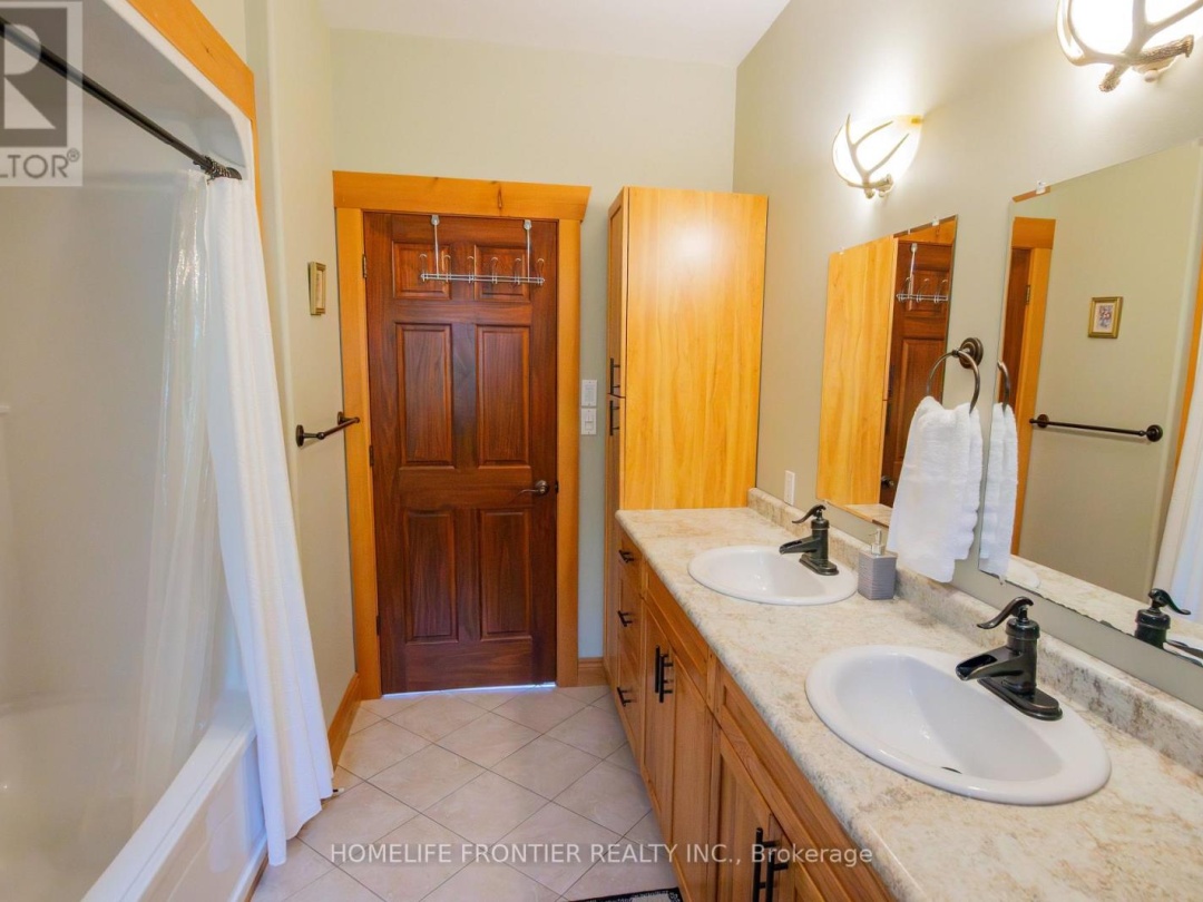 1019 SILK LANE, North Otter Lake