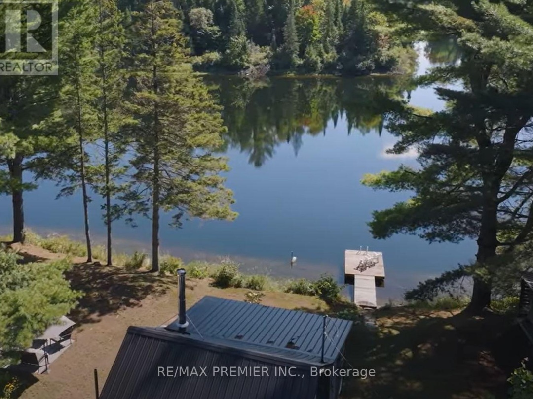 1130 COLONY ROAD, Muskoka River