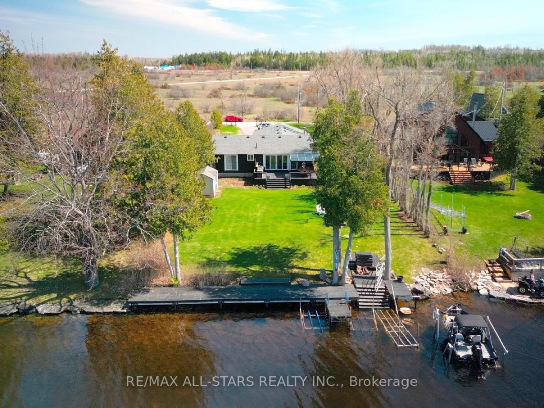 53 MEACHIN DRIVE, Sturgeon Lake