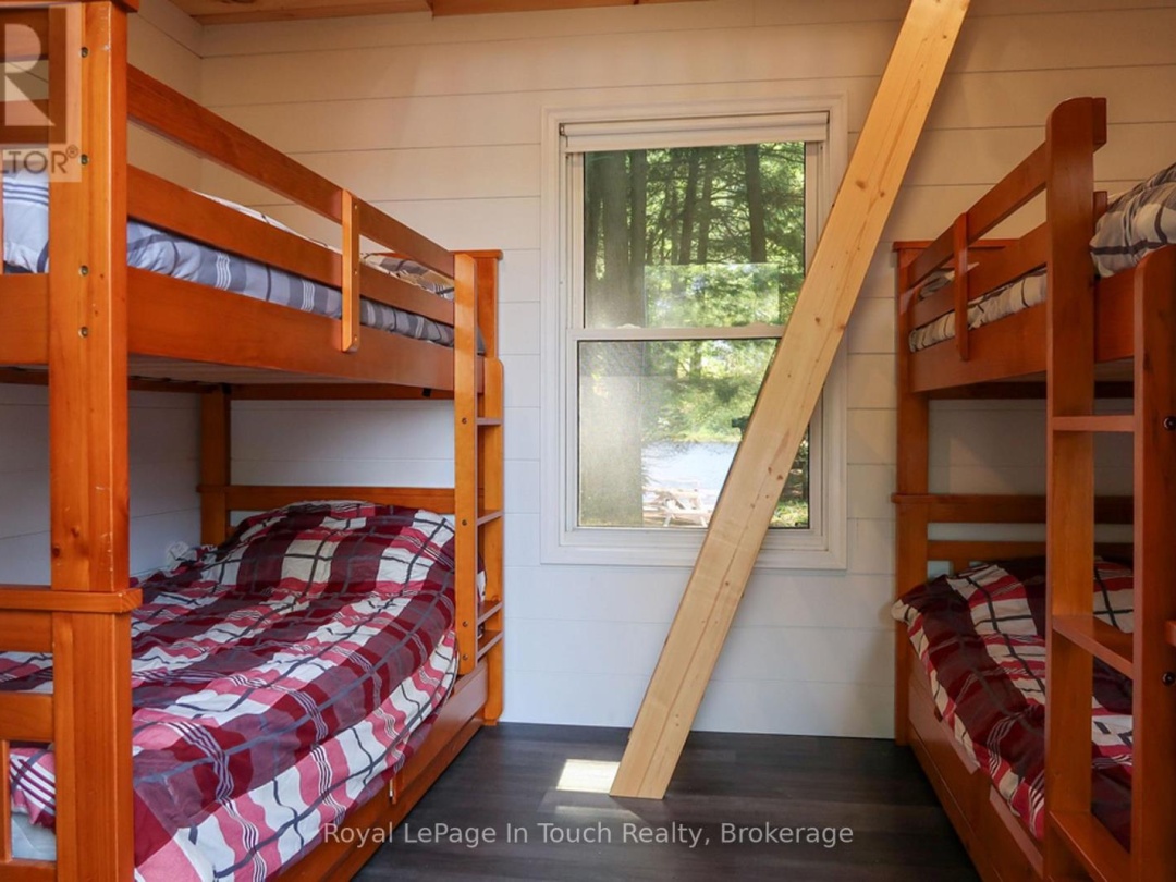 15052 GEORGIAN BAY SHORE, Georgian Bay