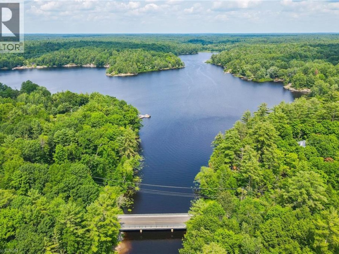 1622 HOUSEY'S RAPIDS, Kahshe River