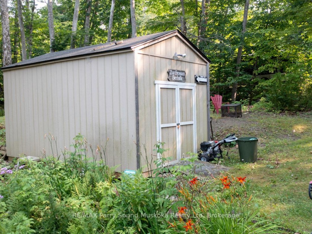 LOT 206 - 808 PARADISE LANE E, 