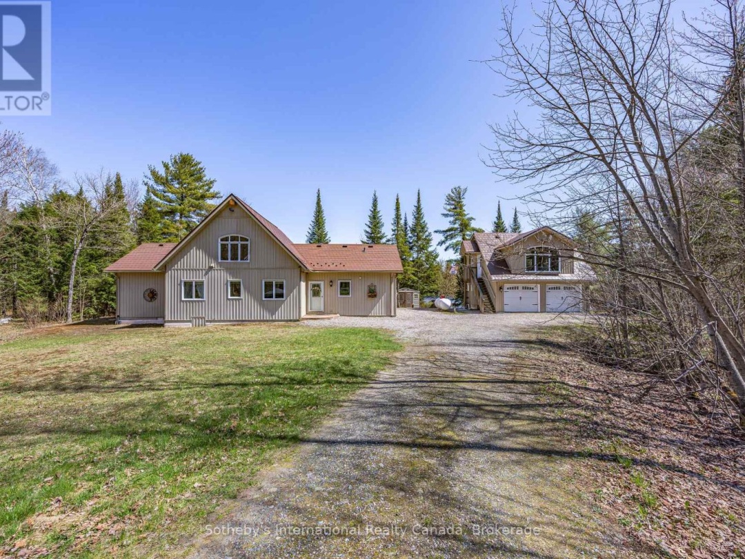 9 PAULS BAY ROAD, Harris Lake