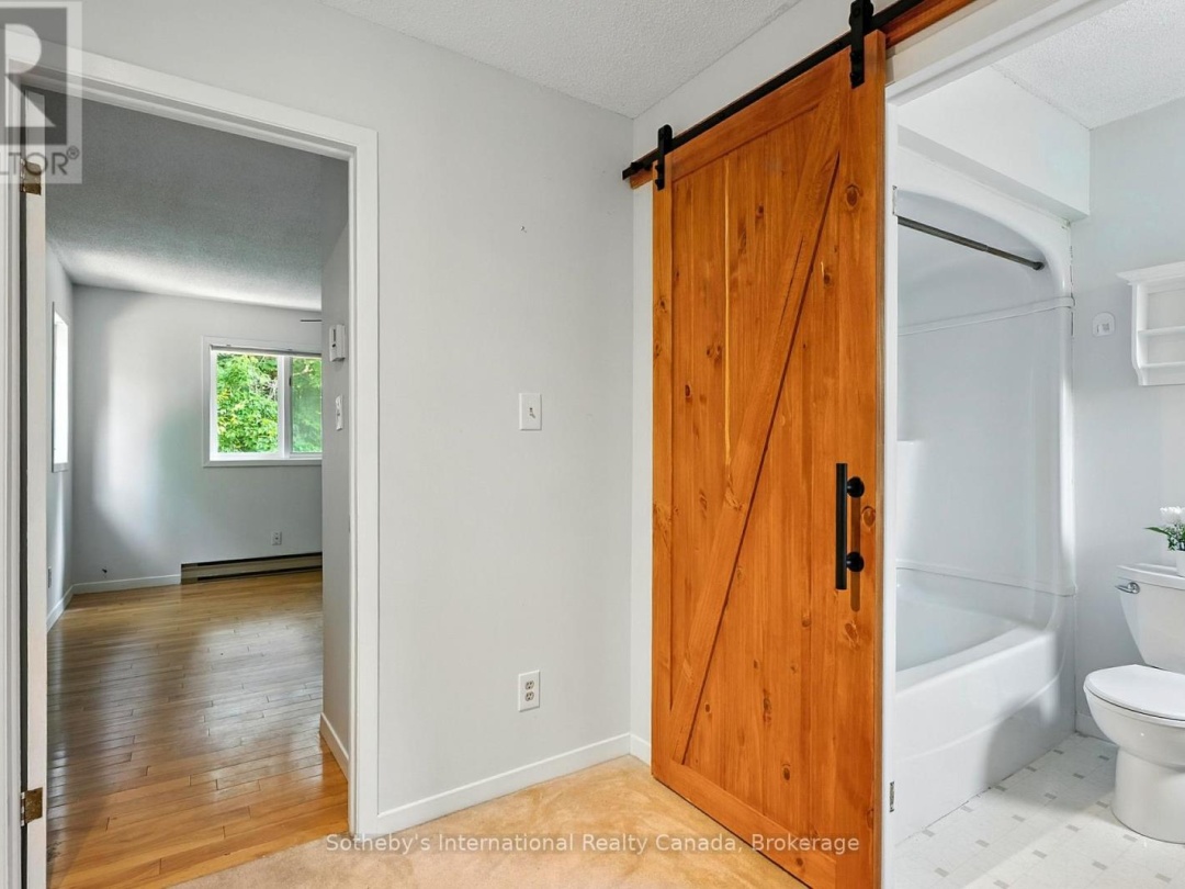 49 SOUTHBANK DRIVE, 