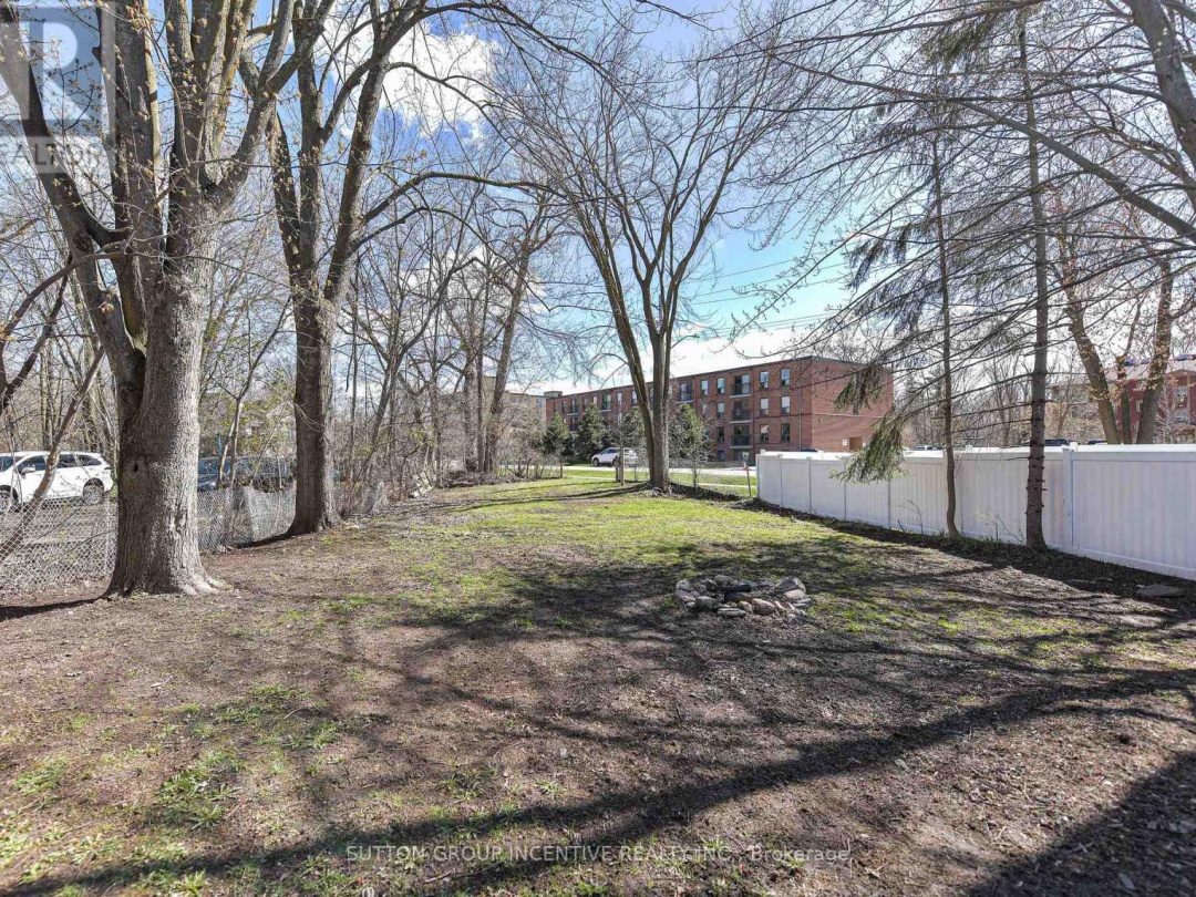 155 ATHERLEY ROAD, Orillia