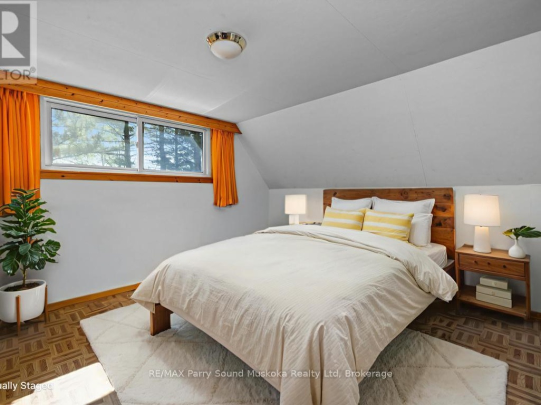 14 BURNEGIE LANE, Otter Lake