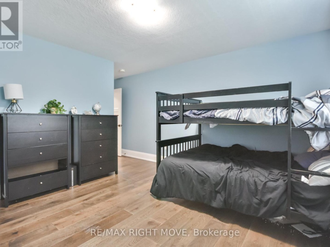 2448 STOCKDALE ROAD, 