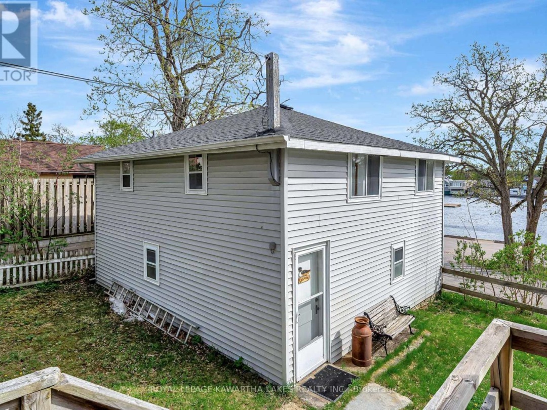 45 OAK STREET, Cameron Lake