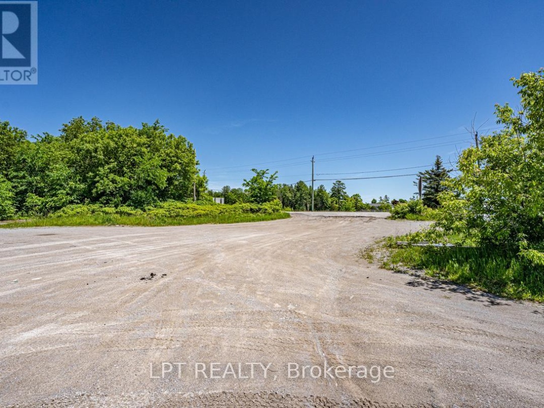 232 MAIN STREET, Kawartha Lakes (Bobcaygeon)