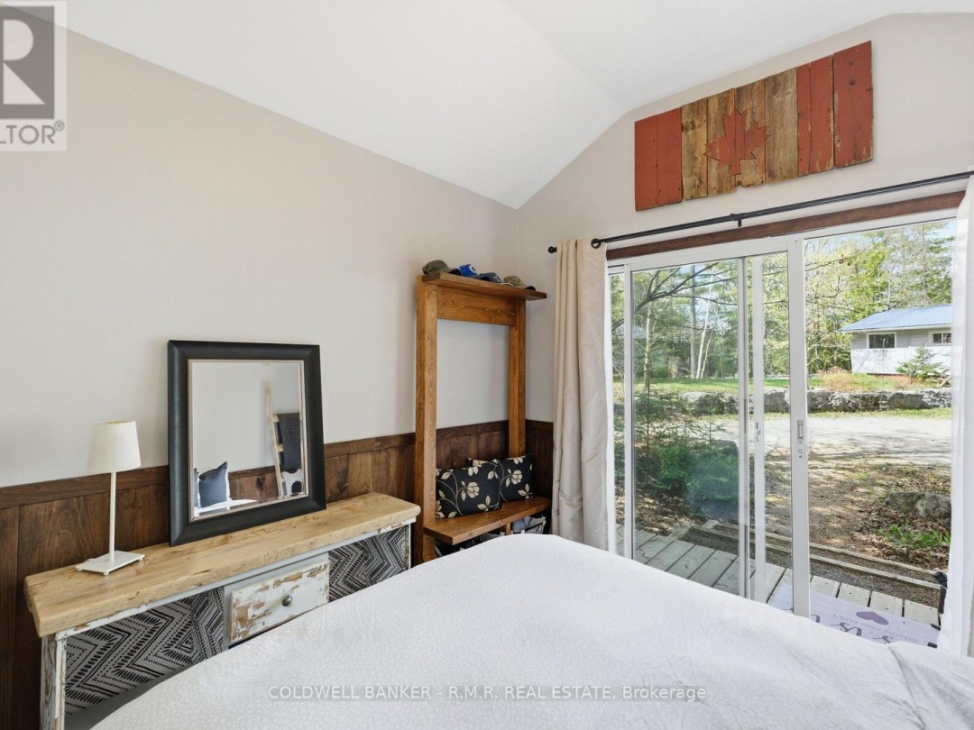 63 LITTLE SILVER LAKE WAY, Little Silver Lake