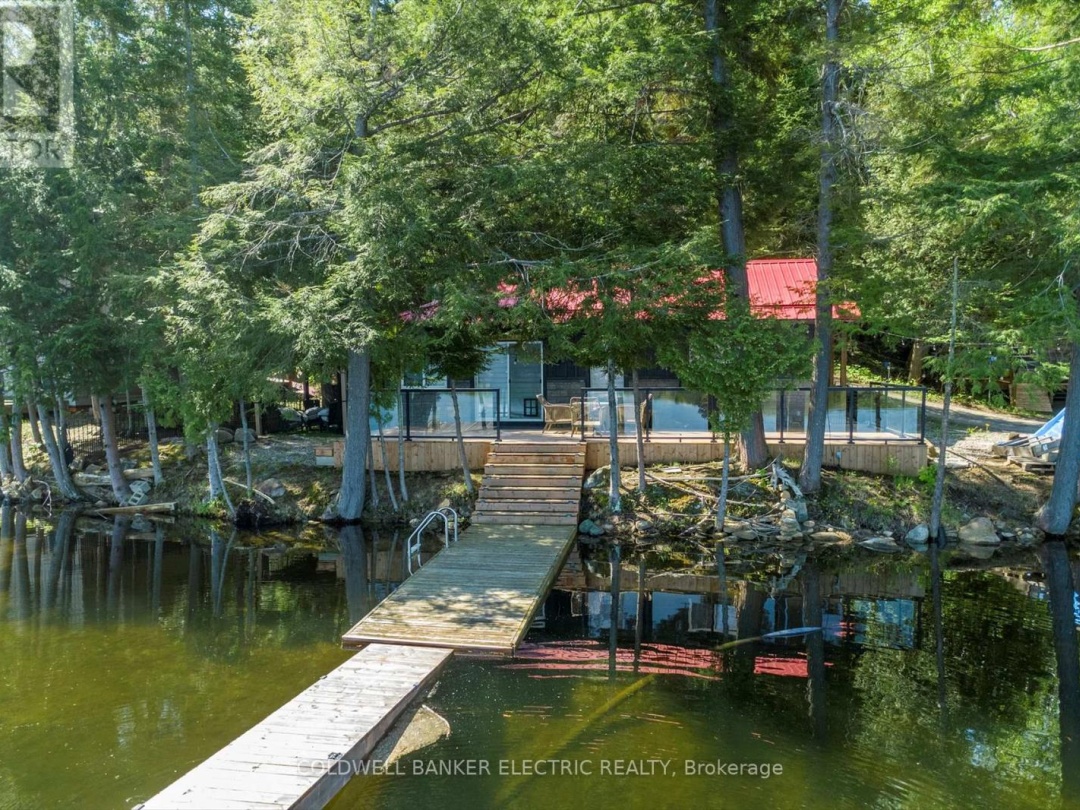 1224 MCCRACKENS LANE, 