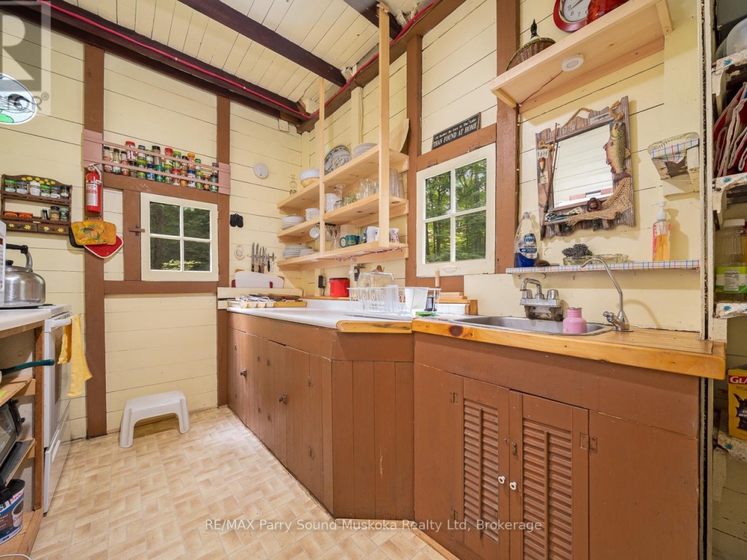 897 172 WA HORSESHOE LAKE, Horseshoe Lake
