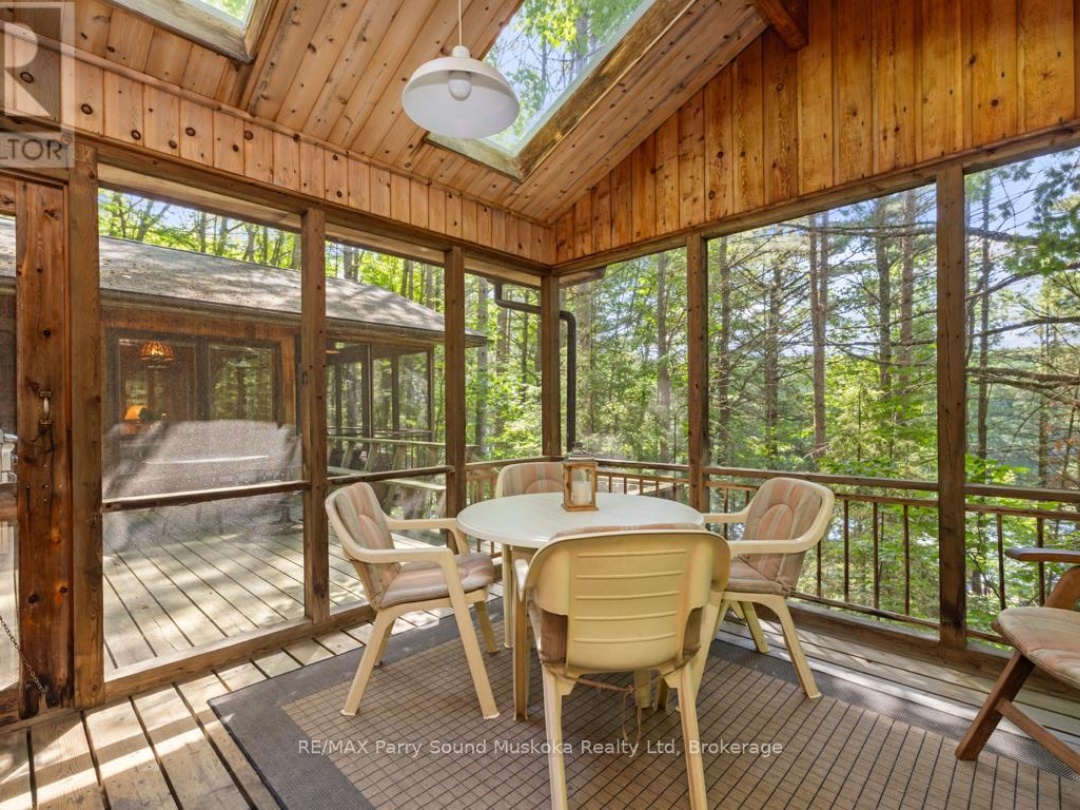 20 PRIOR LANE, Otter Lake